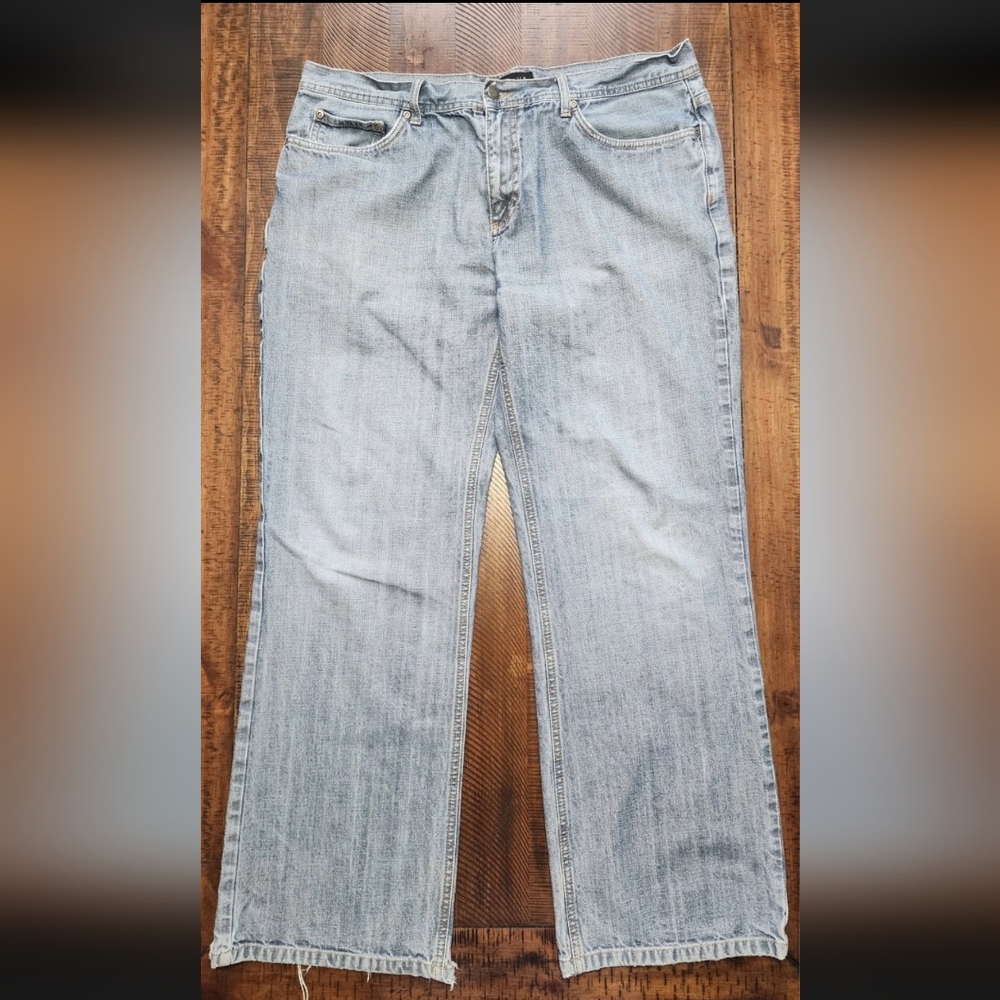 Kenneth Cole New York Men's Jeans Light Washed 38x30